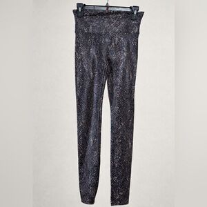 SPANX Snake Print Patterned Leggings